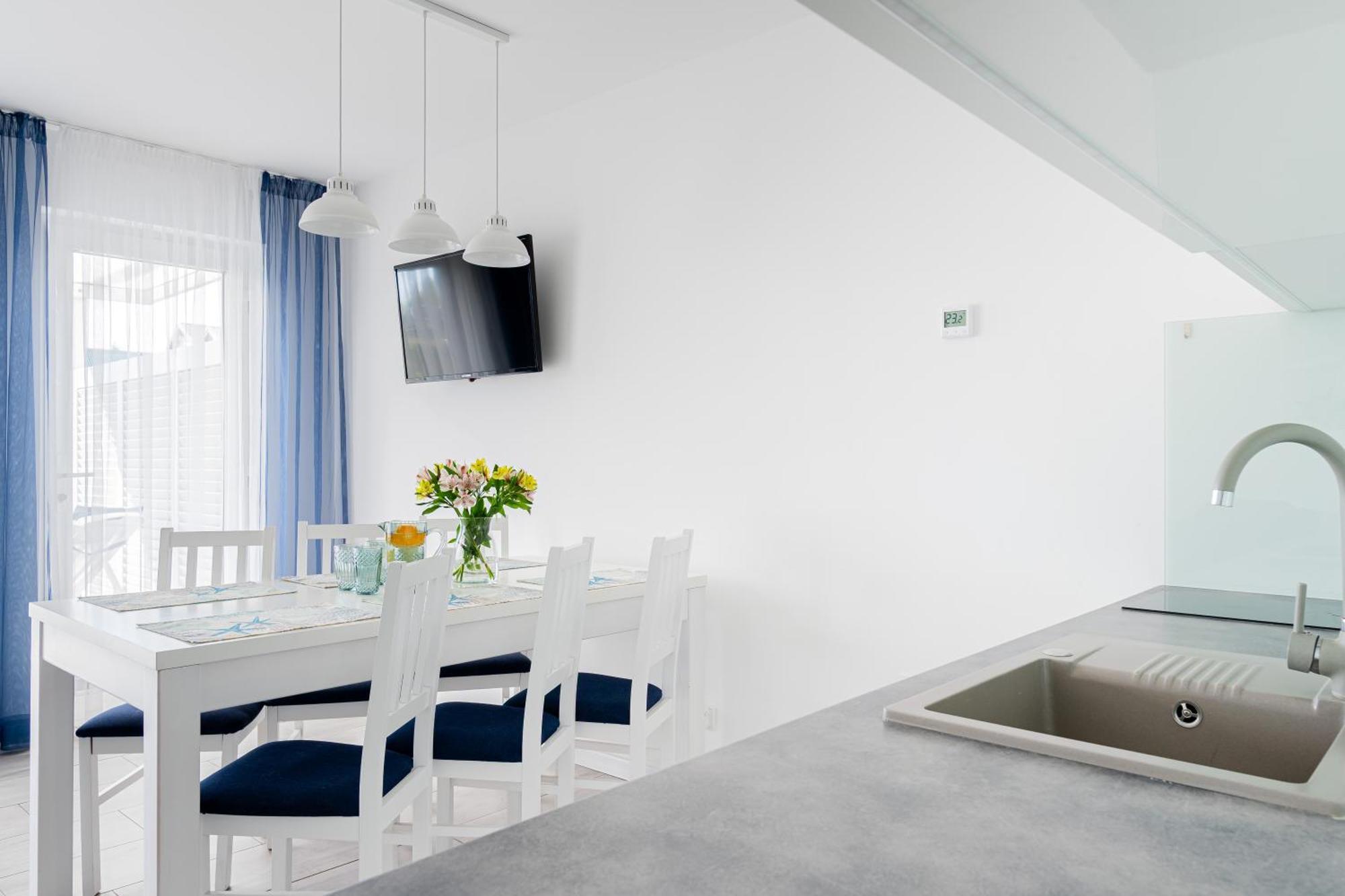 Barka - Apartamenty Premium Oraz Pokoje Blisko Plazy Karwia Exterior foto