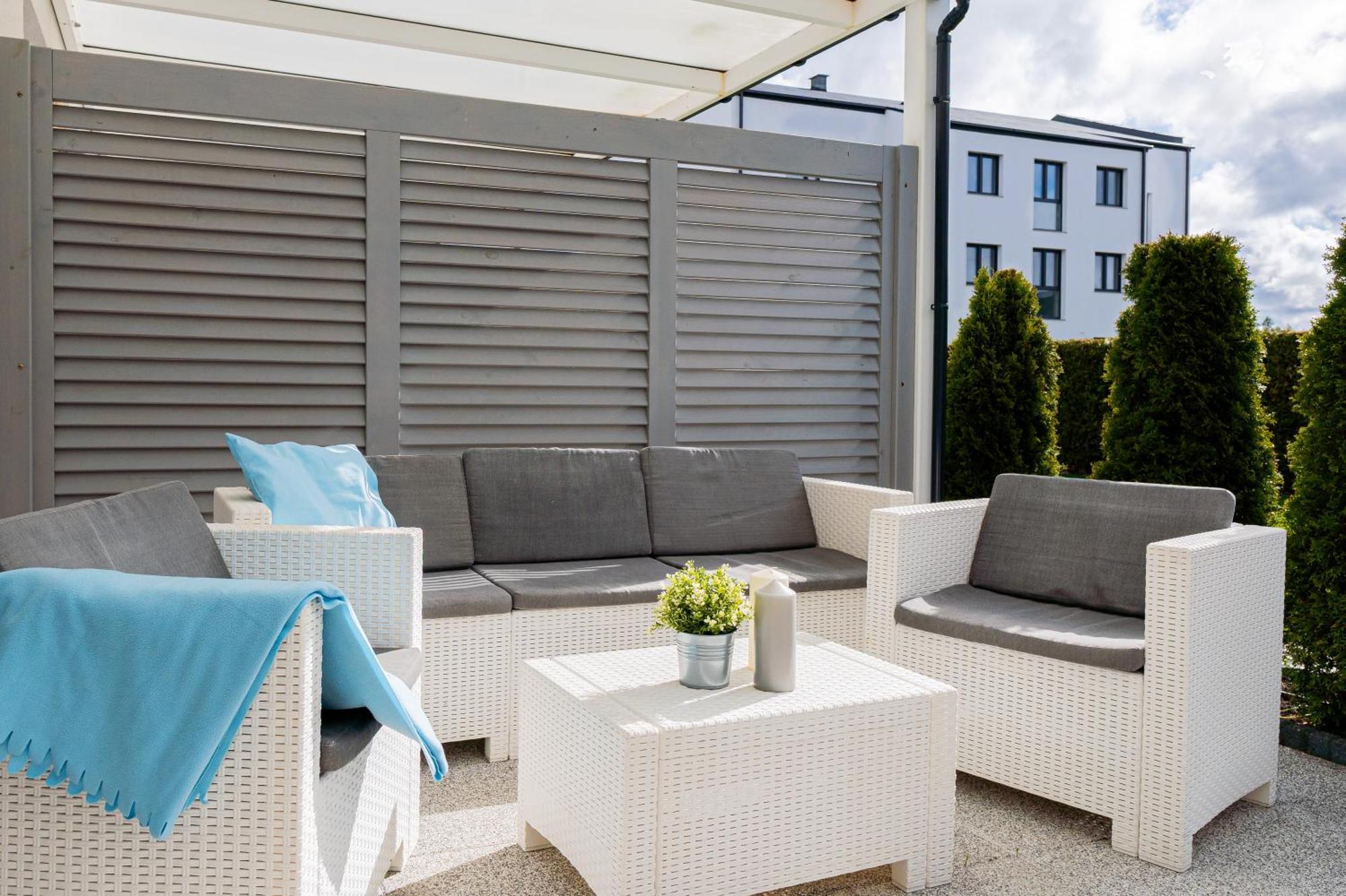 Barka - Apartamenty Premium Oraz Pokoje Blisko Plazy Karwia Exterior foto